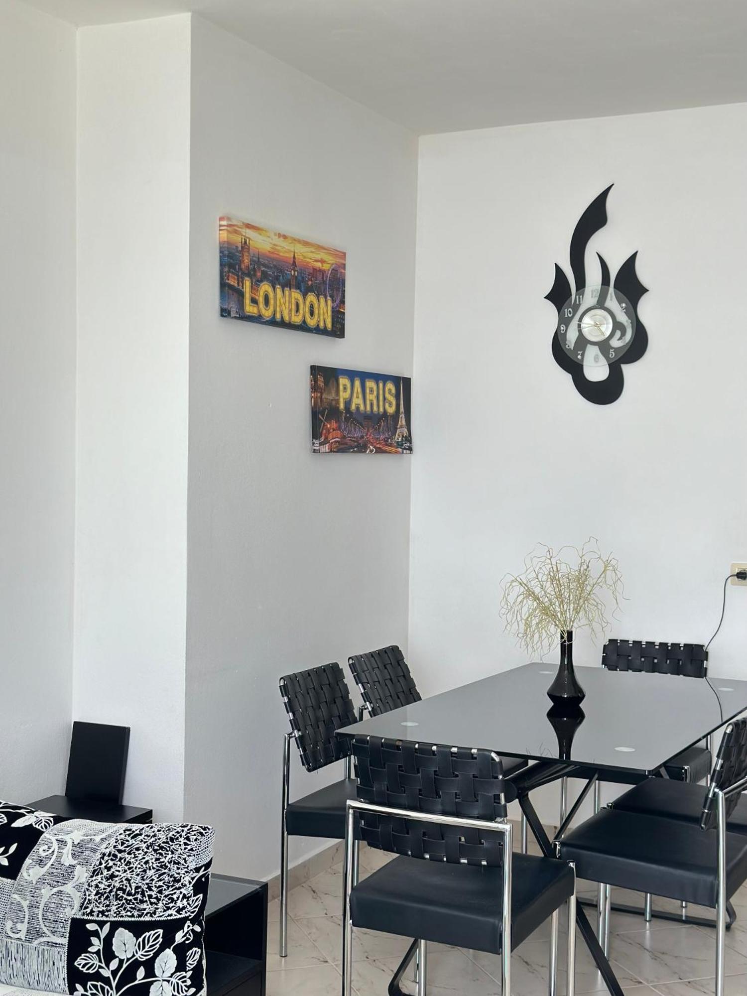 Tini Sea View Apartment Саранда Екстер'єр фото