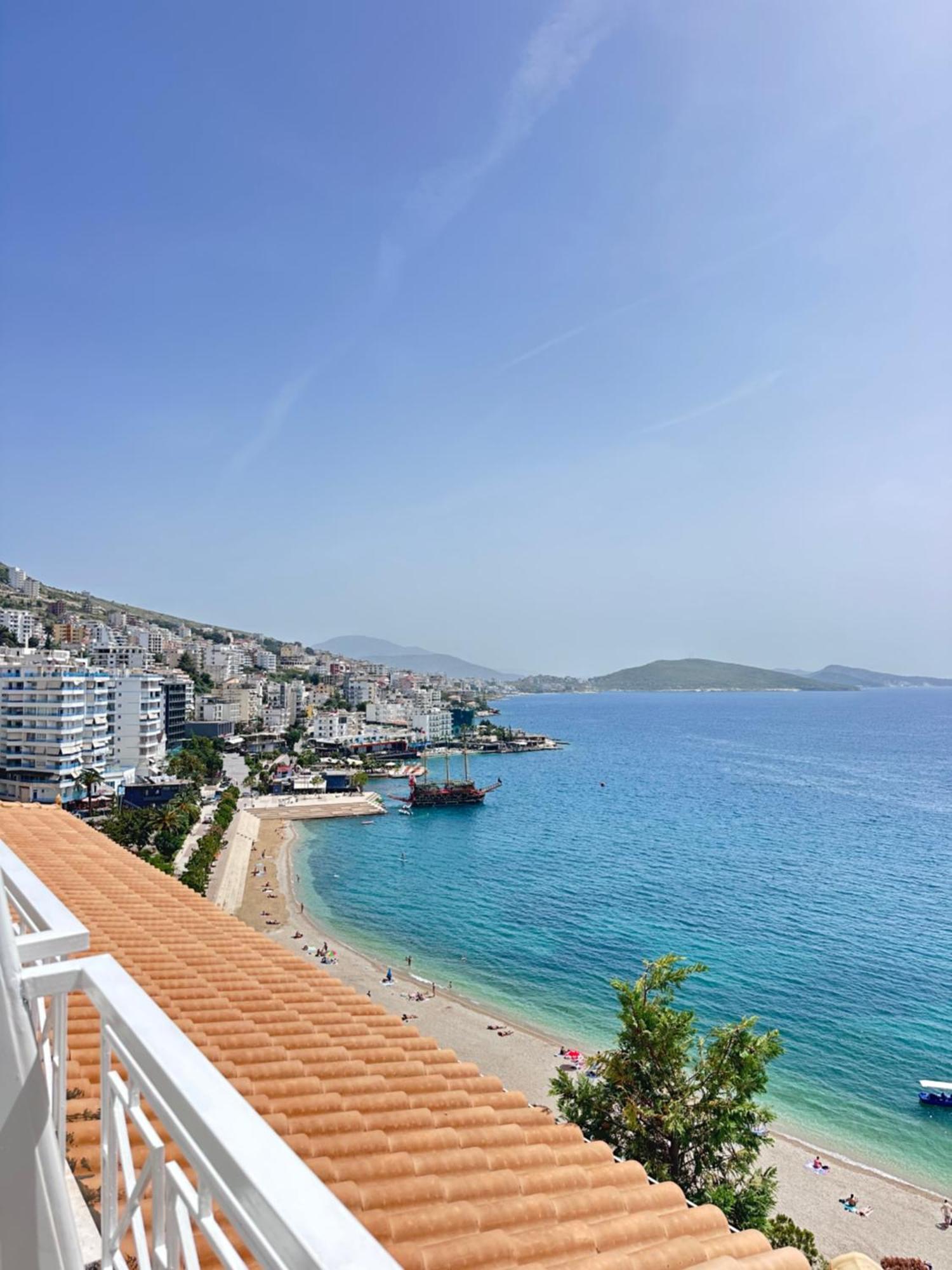 Tini Sea View Apartment Саранда Екстер'єр фото