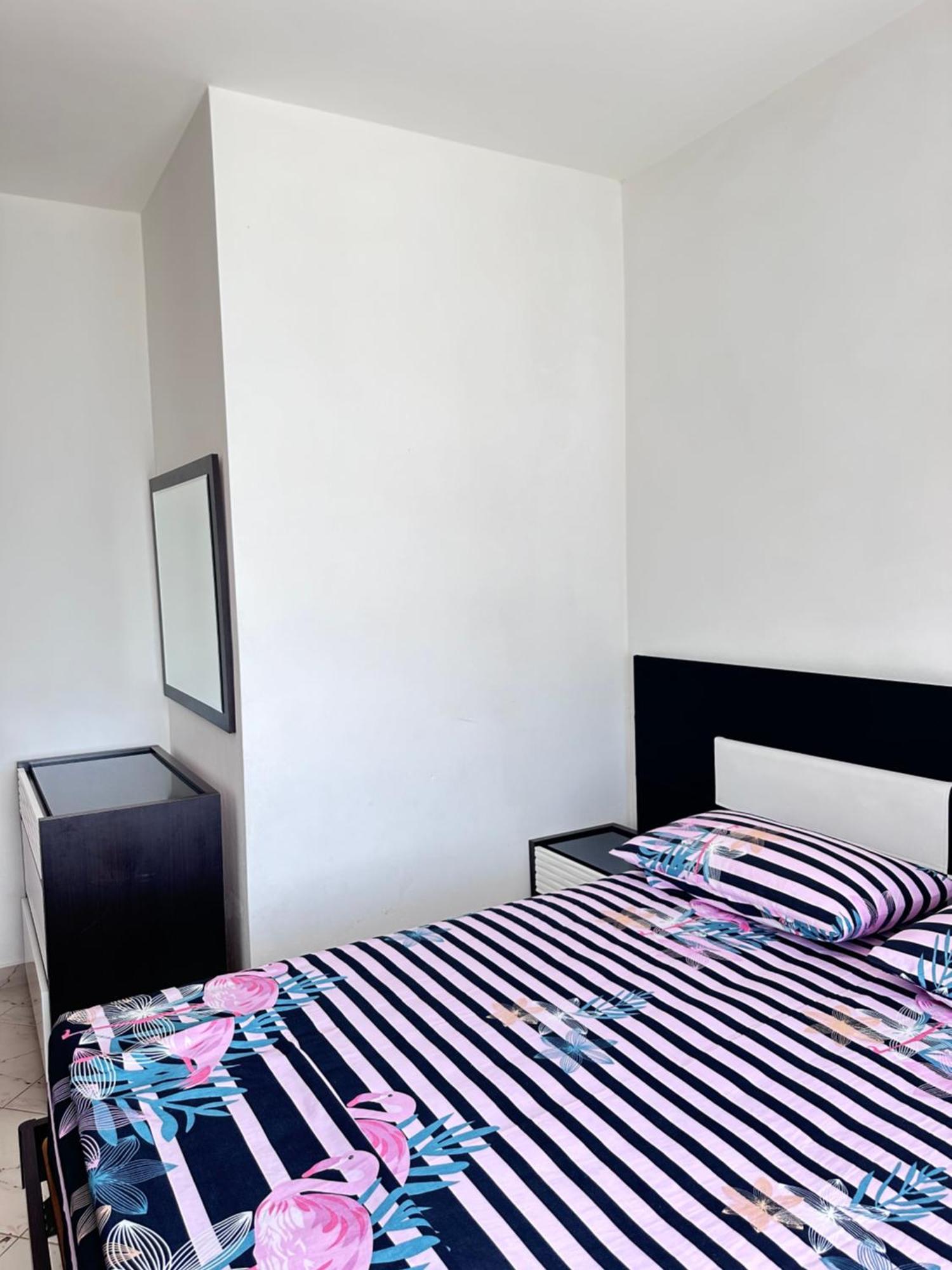 Tini Sea View Apartment Саранда Екстер'єр фото